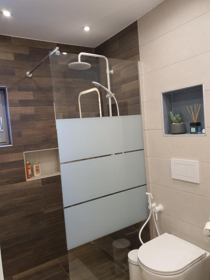 Tony'S Suite With Parking Atene Esterno foto